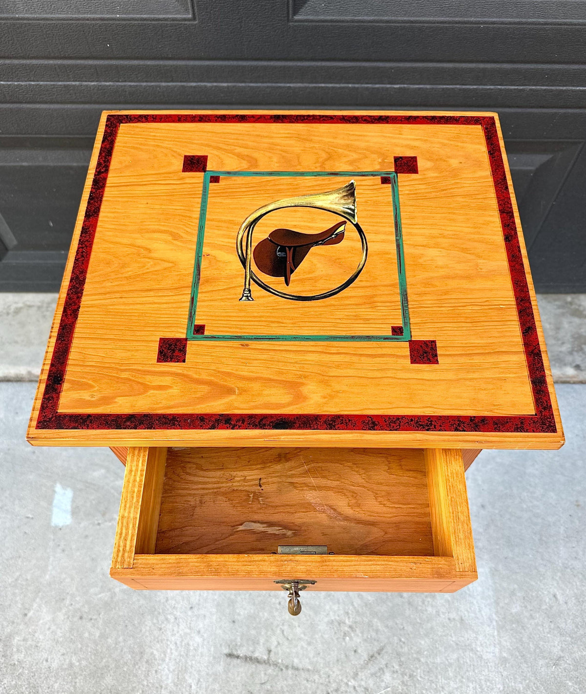 Vintage Mid 20th C Saddle & Hunting Horn Accent Side Table with Skeleton Key 18" Wide
