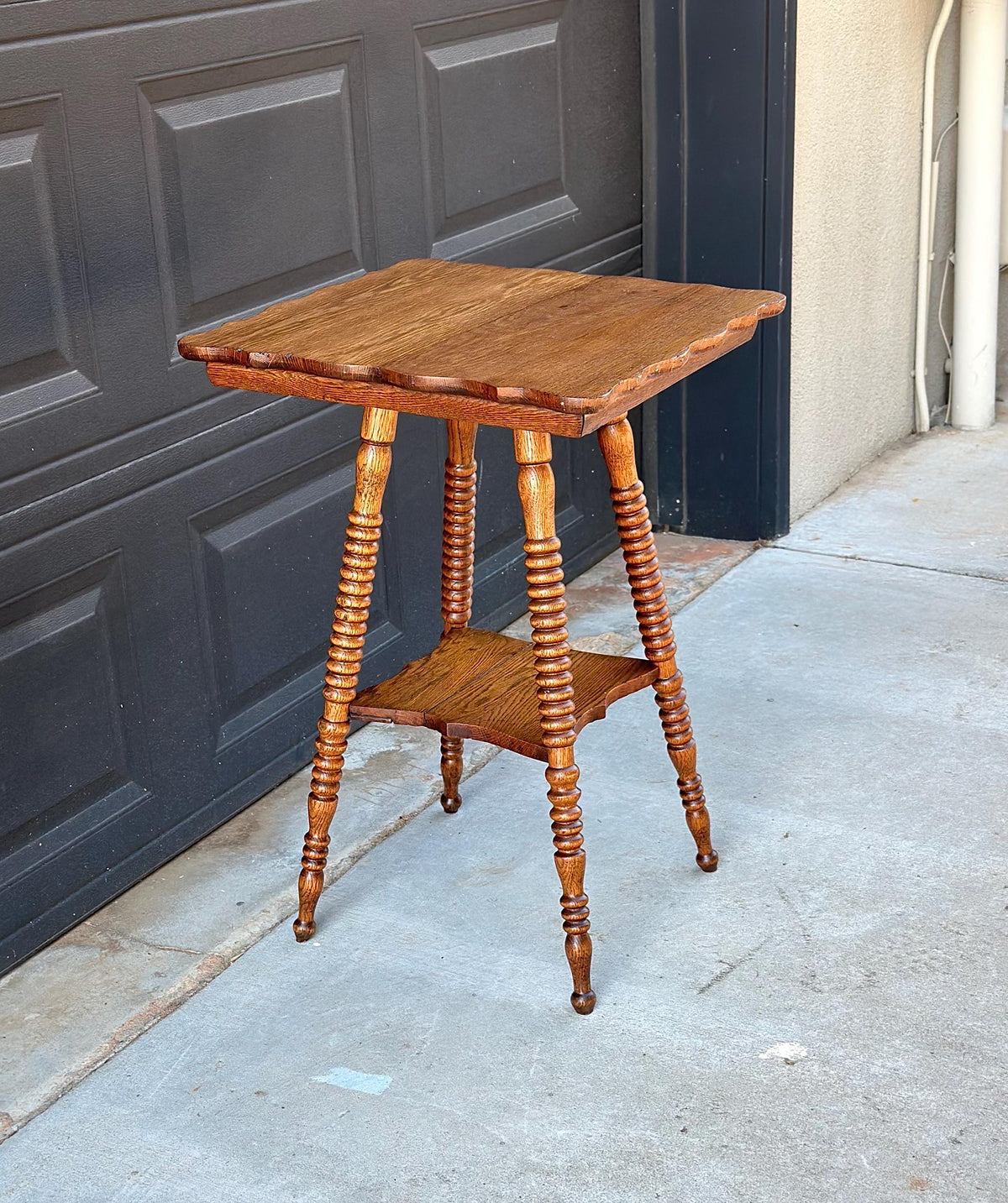Antique Late 19th C Scalloped Oak Turned Spool Leg Two Tier Table 20" Wide