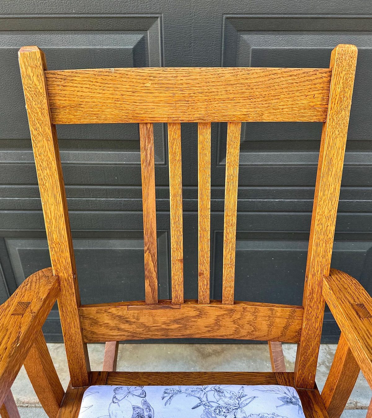 Antique Early 20th C Oak Slat Back Arts & Crafts Upholstered Rocking Chair 24.5" Wide