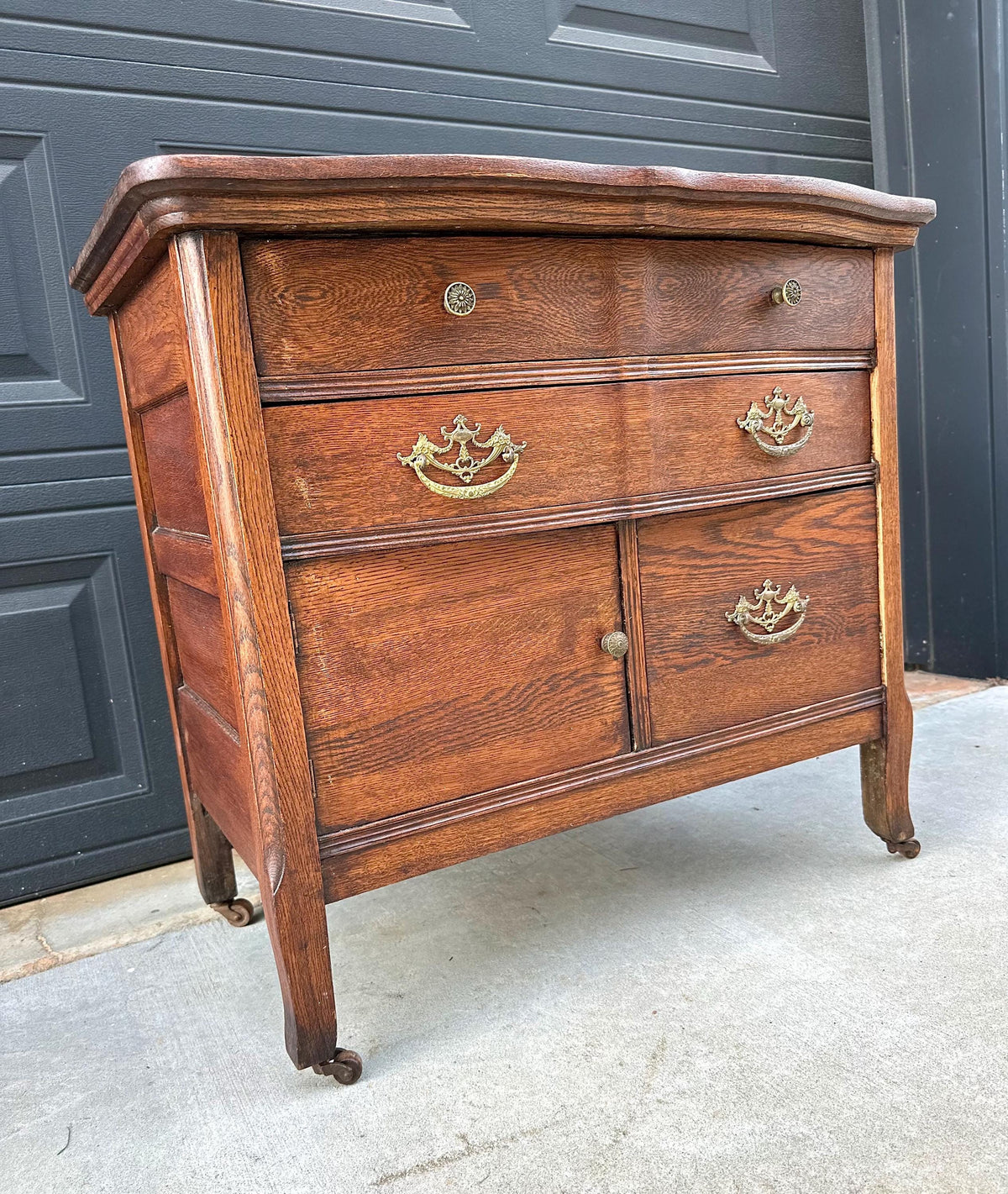 Antique Early 20th C Tiger Oak Chest of Drawers & Cabinet on Casters 32" Wide