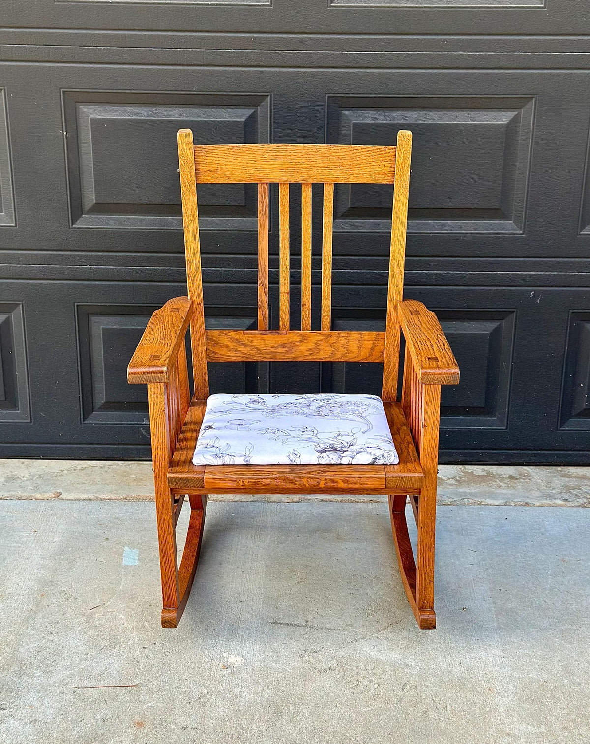 Antique Early 20th C Oak Slat Back Arts & Crafts Upholstered Rocking Chair 24.5" Wide