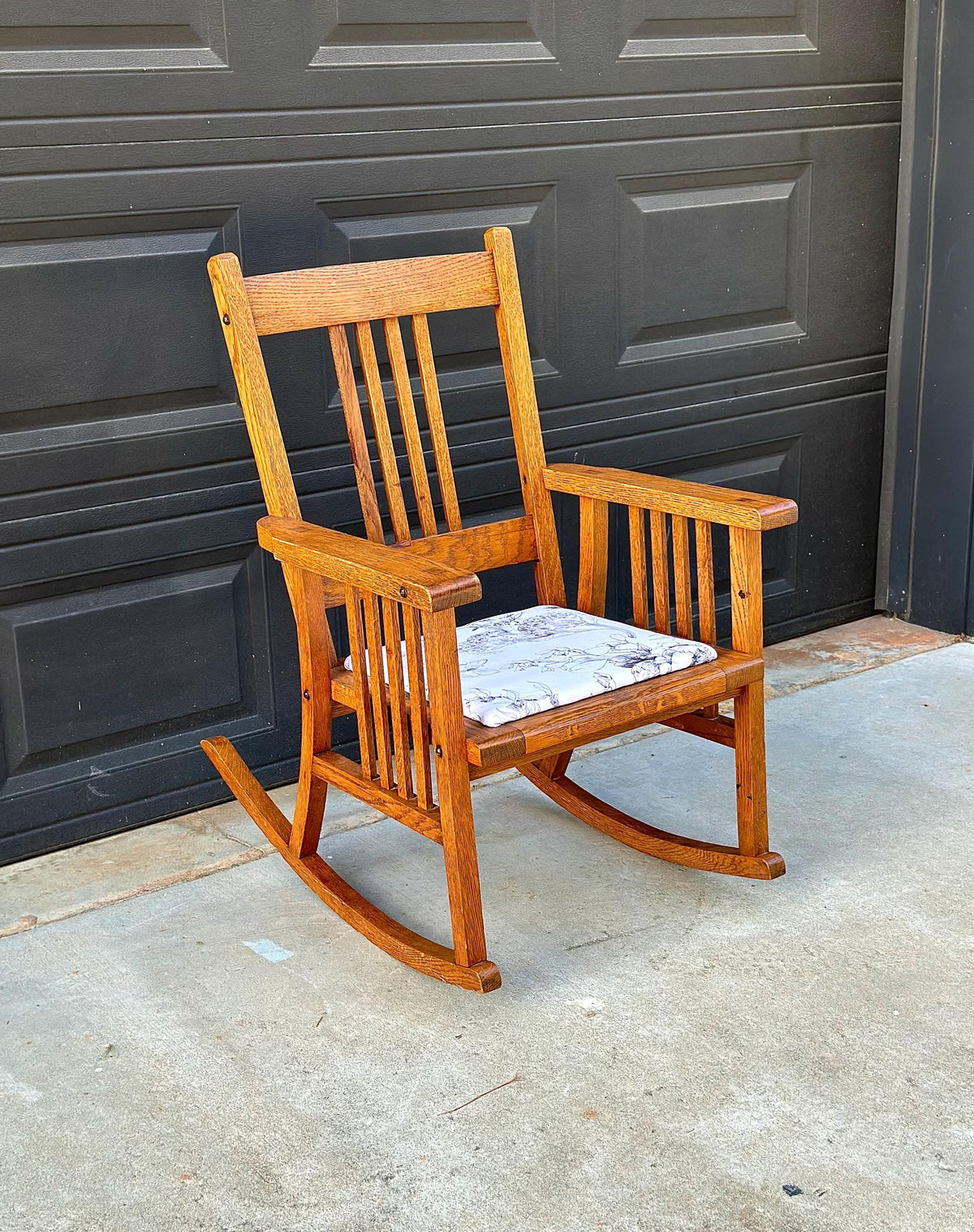 Antique Early 20th C Oak Slat Back Arts & Crafts Upholstered Rocking Chair 24.5" Wide