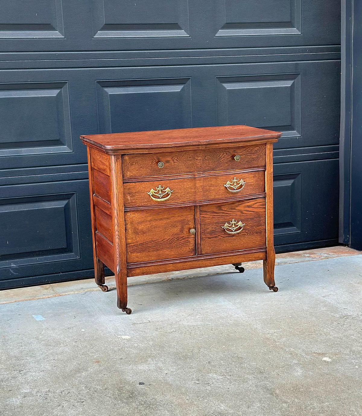 Antique Early 20th C Tiger Oak Chest of Drawers & Cabinet on Casters 32" Wide