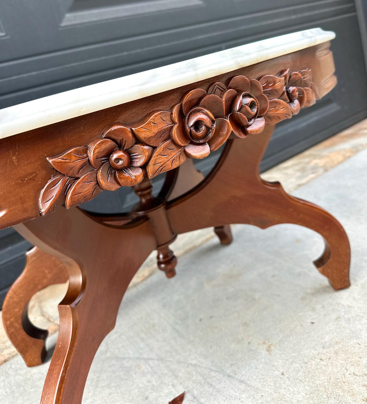 Antique Early 20th C Eastlake Mahogany Coffee Table with White Marble Top 34" Wide