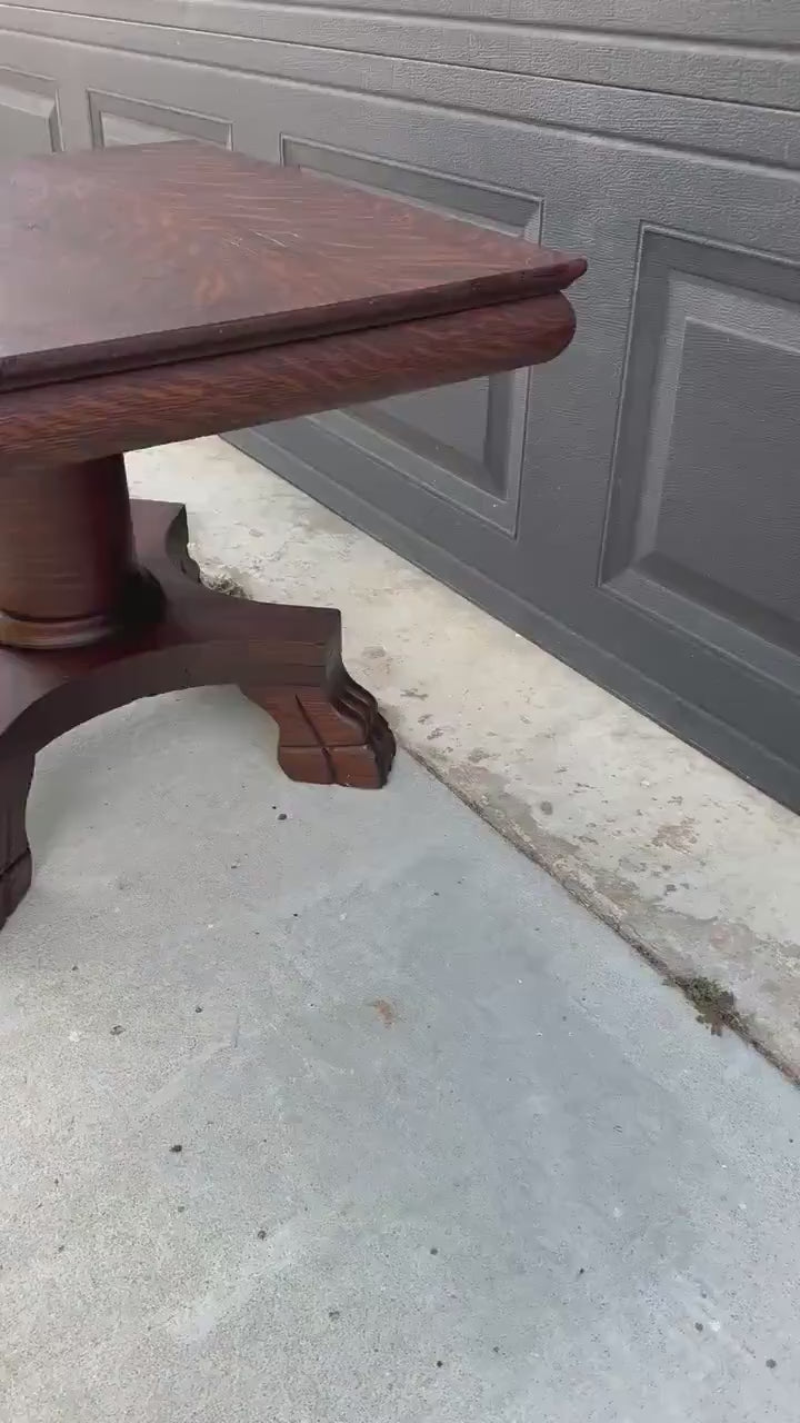 Antique Early 20th Century Quarter Sawn Oak Carved Wood Cocktail Accent Table