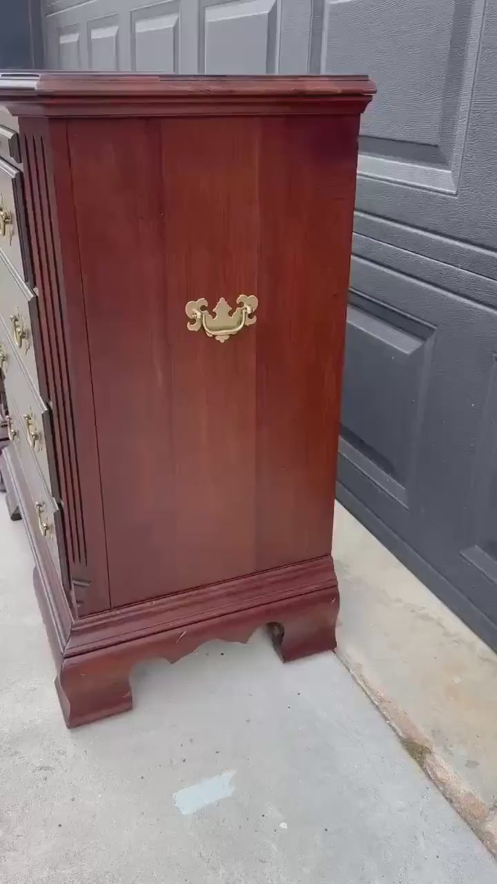 Vintage Solid Mahogany Wood Four Drawer Traditional Bedside Chests with Pull Out Tray - a Pair