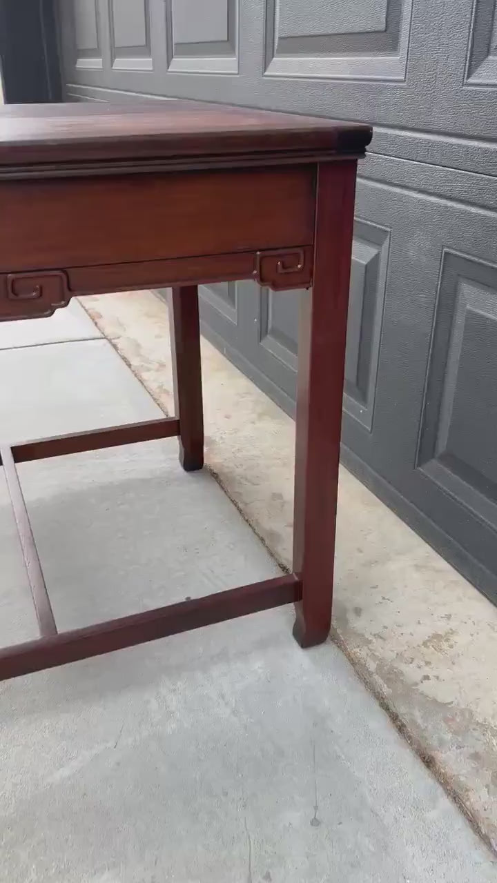 Vintage Mid 1900's Traditional Chinese Chippendale Single Drawer Mahogany Wood End Table