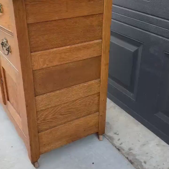 Antique Early 1900's Solid Tiger Oak Accent Storage Arts & Crafts Chest Drawers on Casters