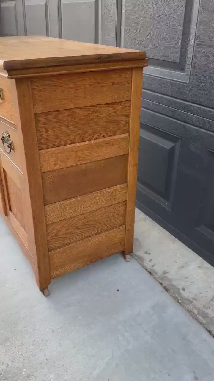 Antique Early 1900's Solid Tiger Oak Accent Storage Arts & Crafts Chest Drawers on Casters
