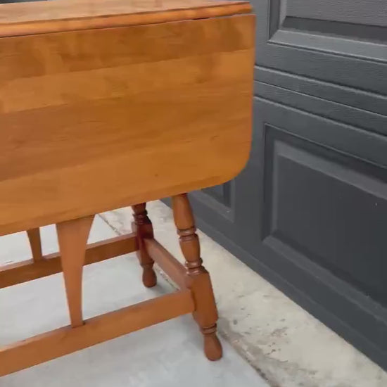 Vintage Mid 1900's Solid Wood Extending Gateleg Maple Dining Table
