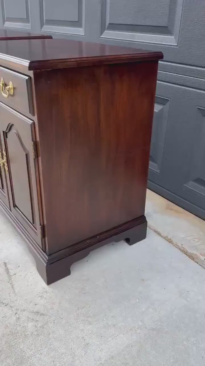 Vintage Late 20th Century Henkel Harris Solid Wood Cabinet Nightstands with Drawer – a Pair